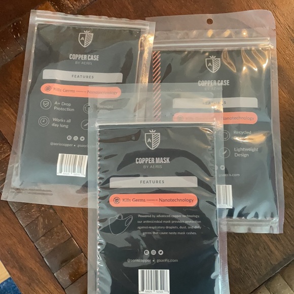 Aeris iPhone 12 and 12 Pro case - Picture 3 of 3